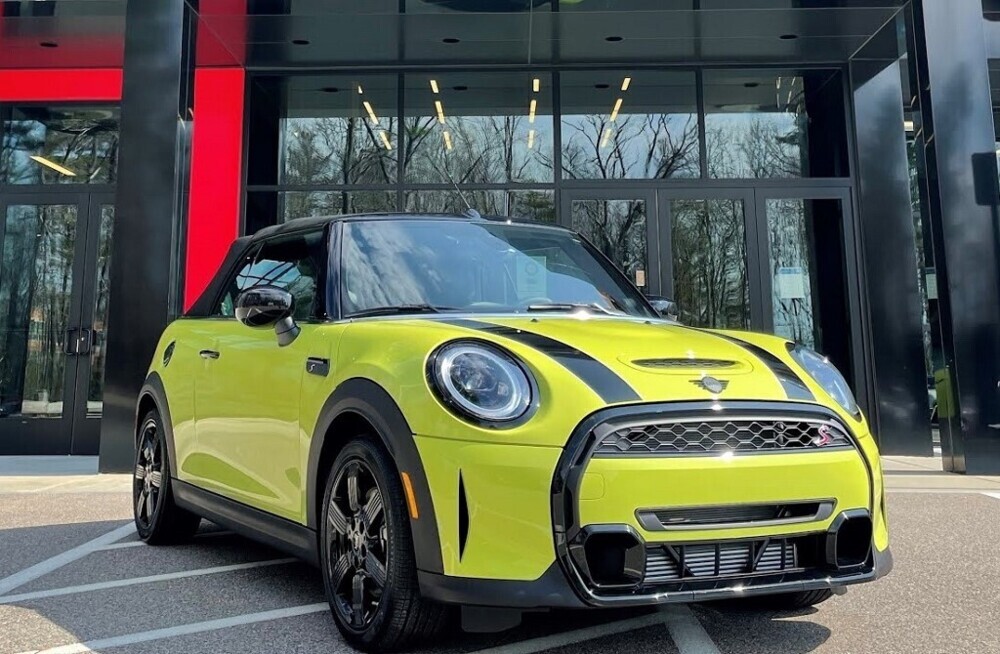 MINI Cabrio