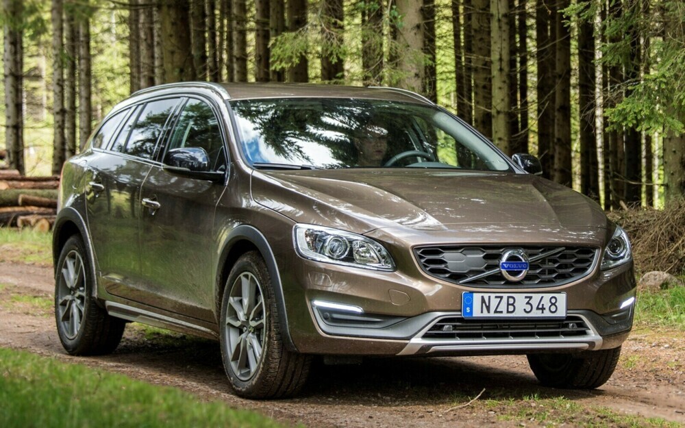 Volvo V60 Cross Country I