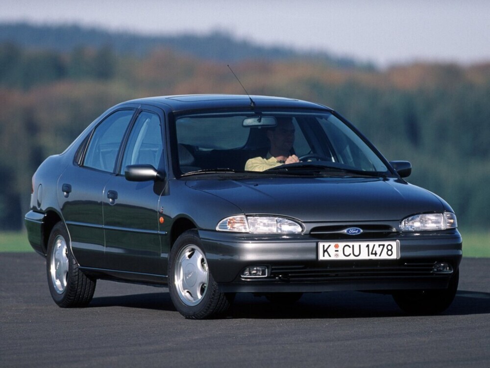 Ford Mondeo I