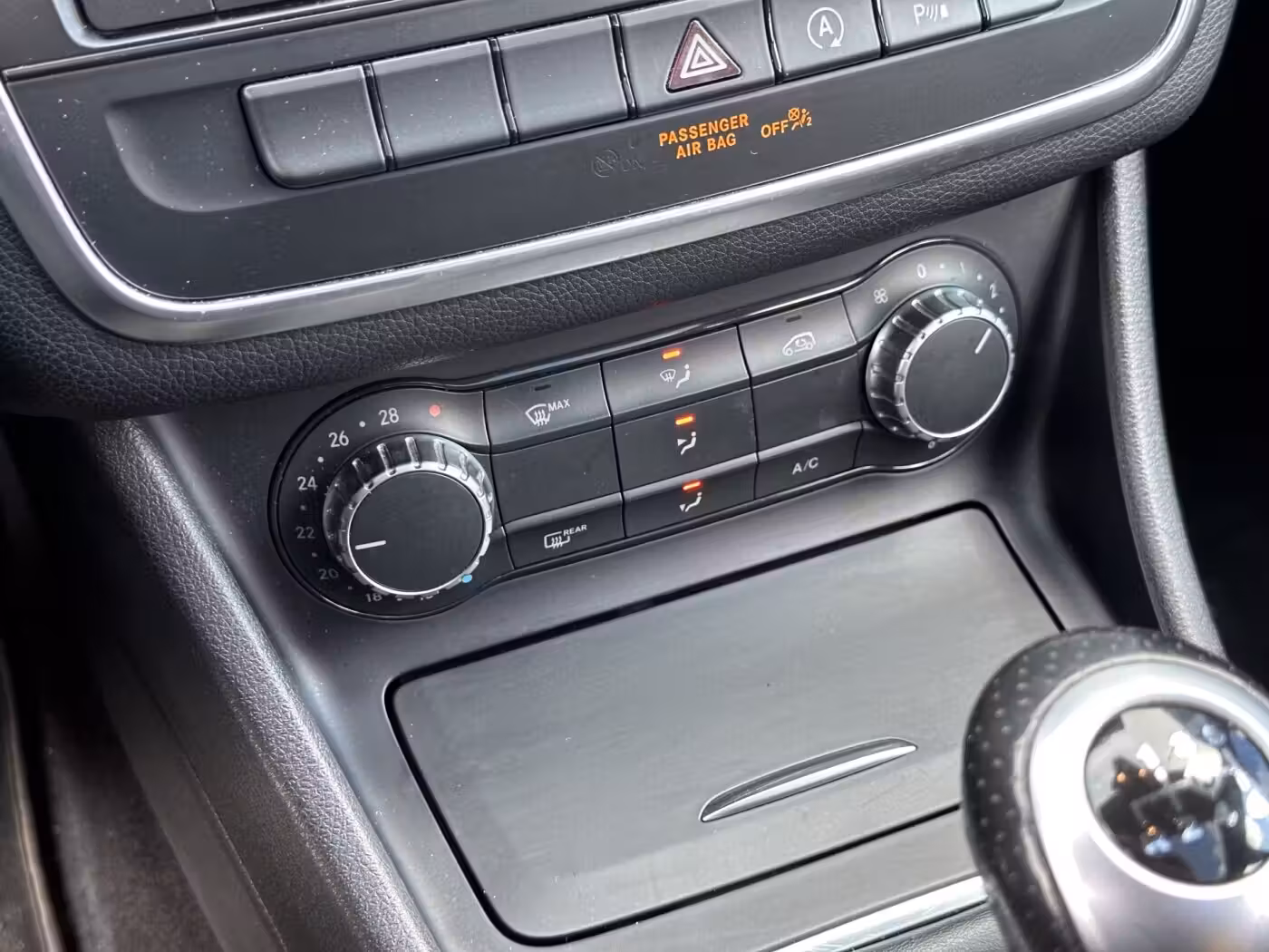 Mercedes-Benz CLA фото 24