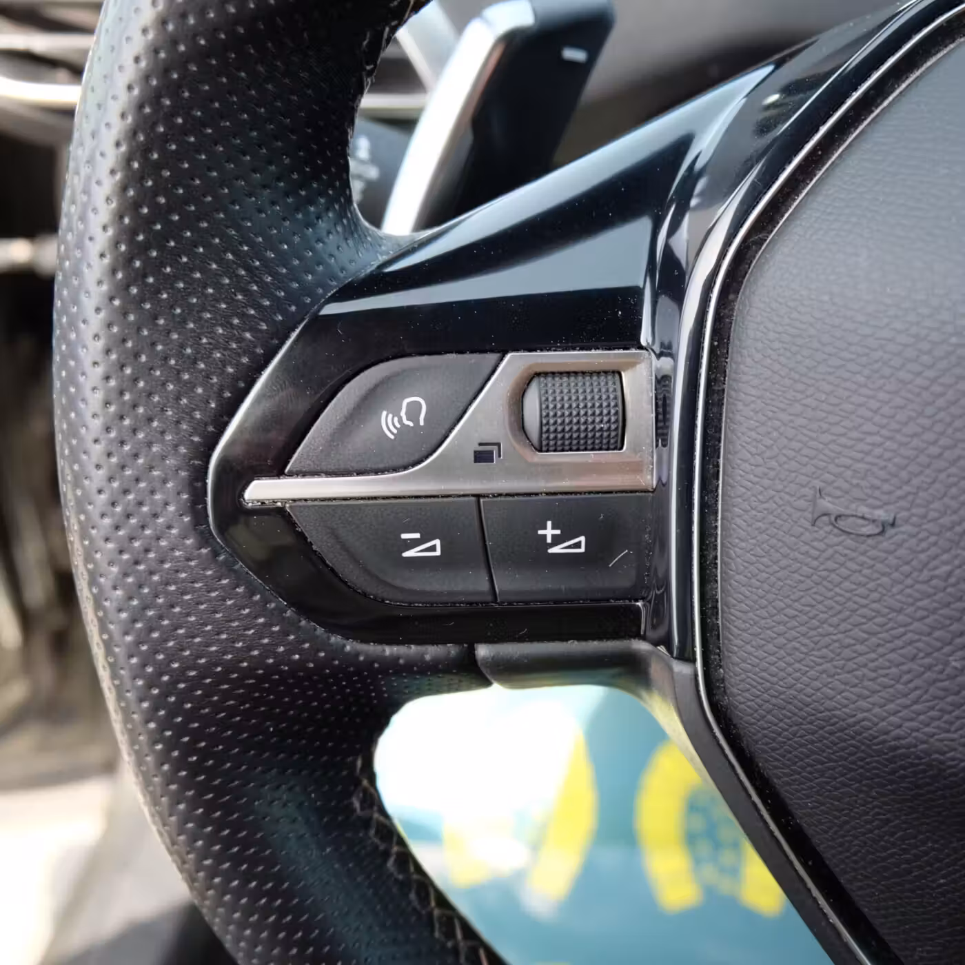 Peugeot 5008 фото 16