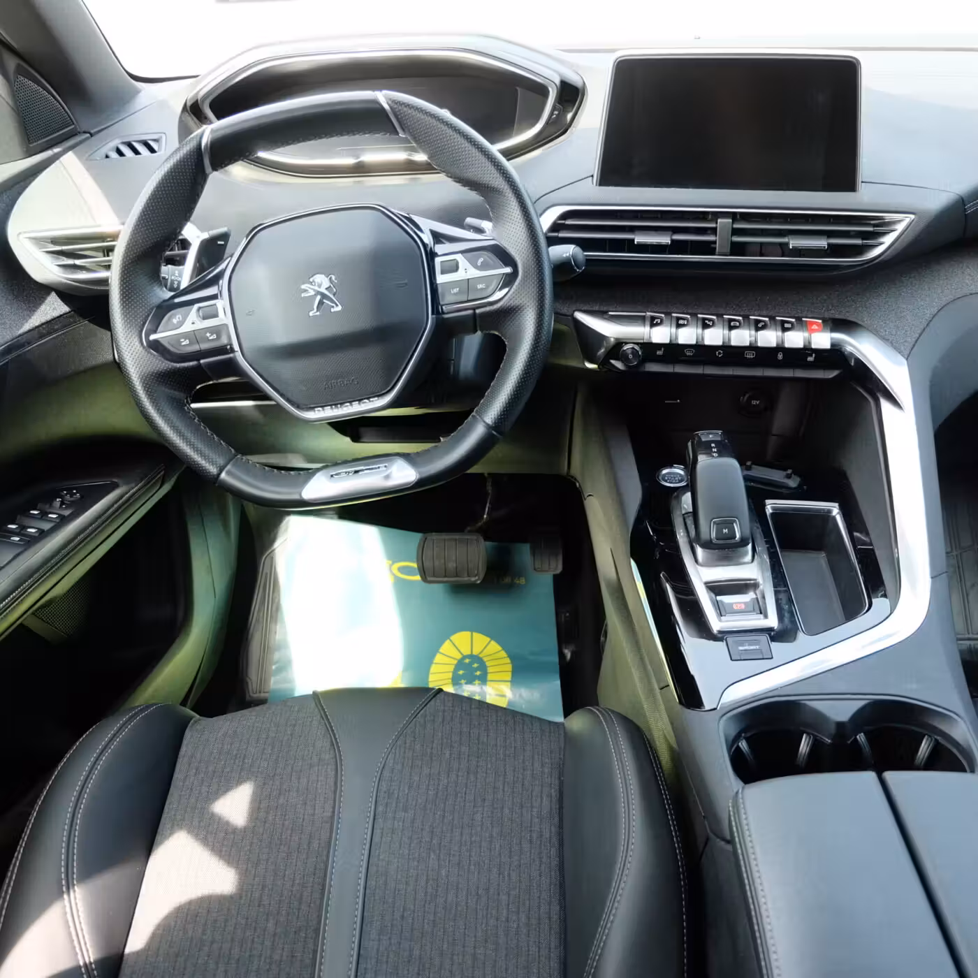 Peugeot 5008 фото 25