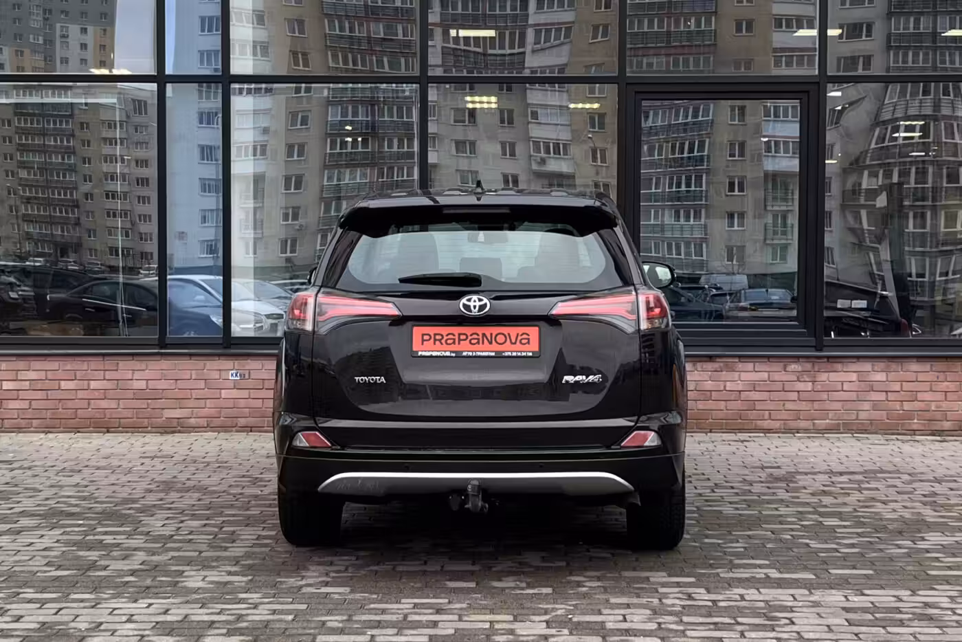 Toyota RAV4 фото 5