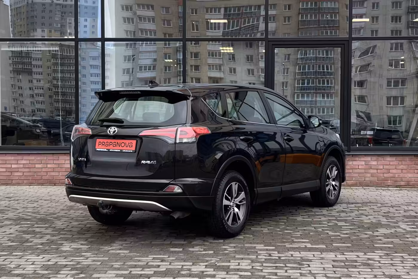 Toyota RAV4 фото 4