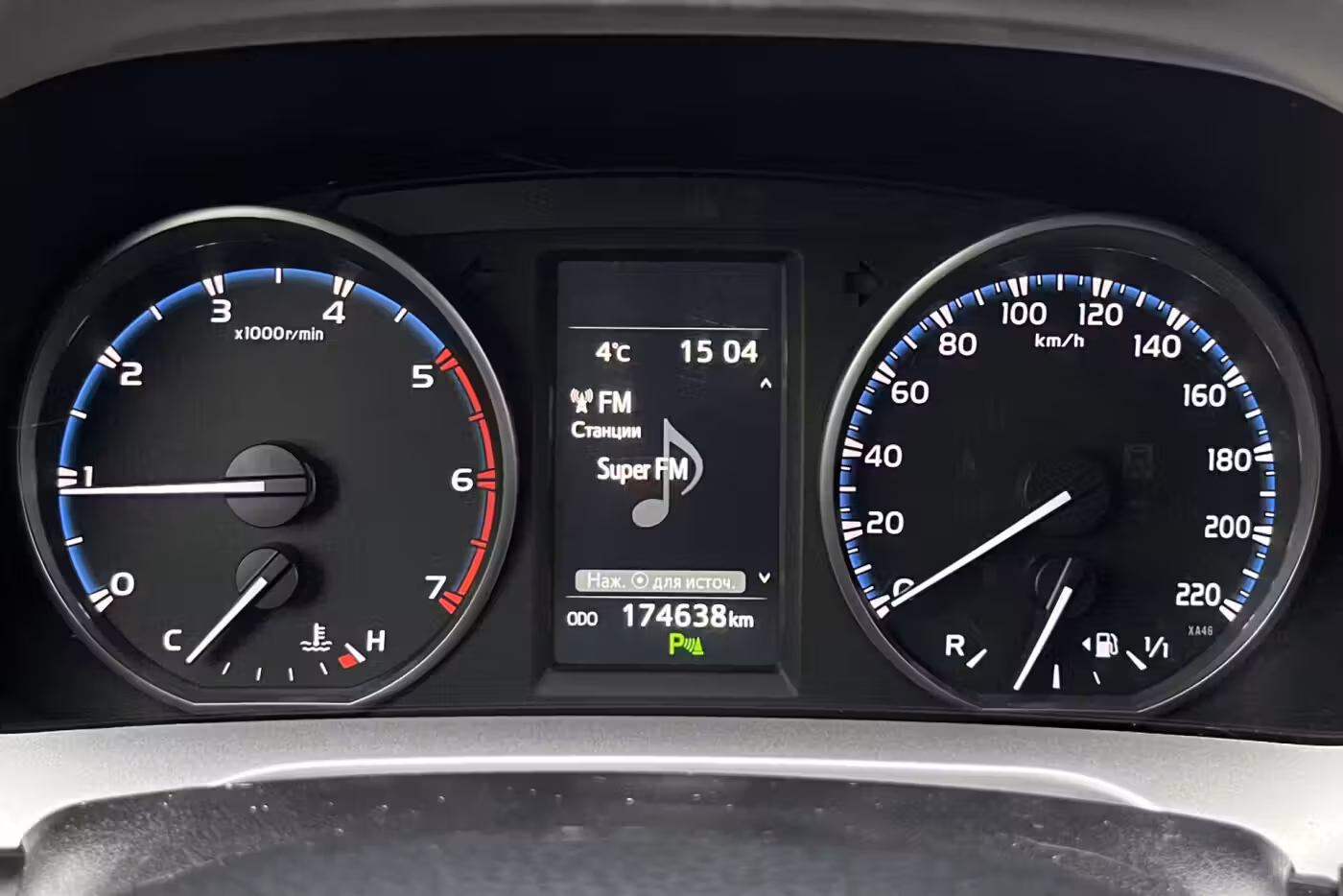 Toyota RAV4 фото 13
