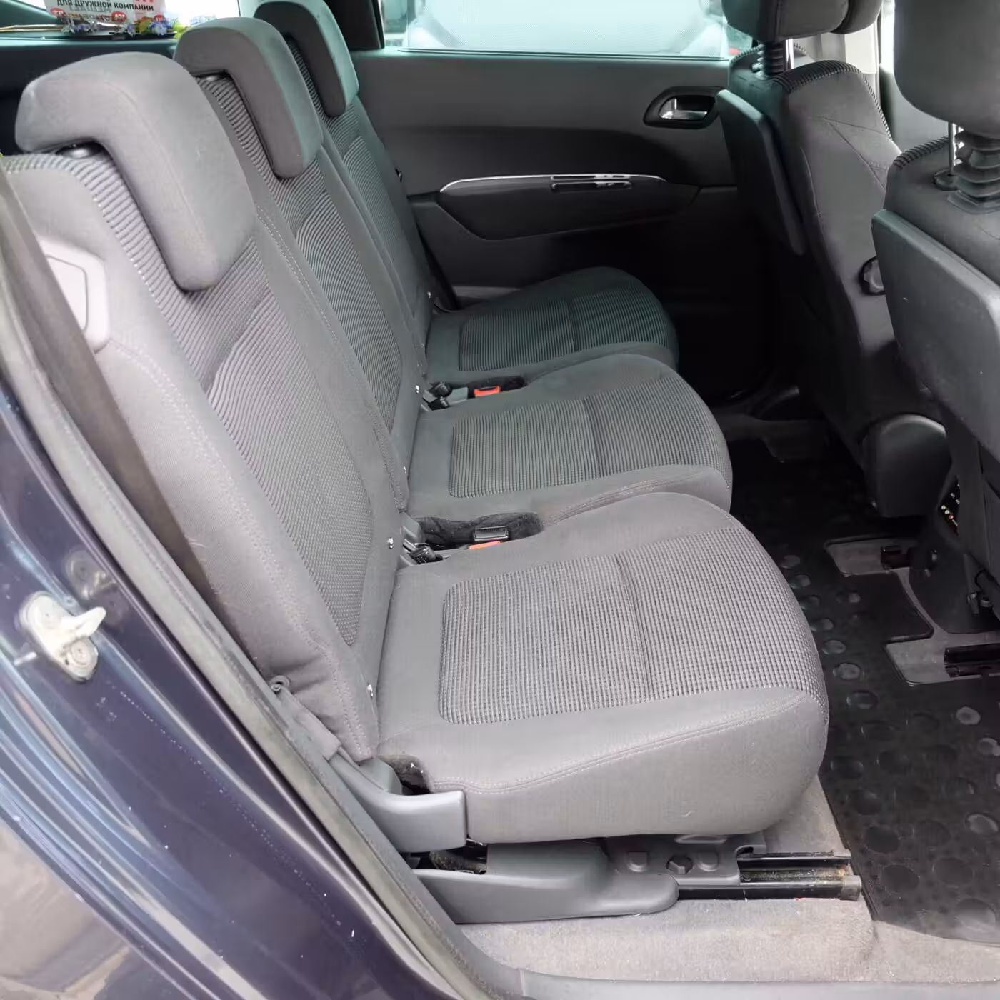 Peugeot 5008 фото 21
