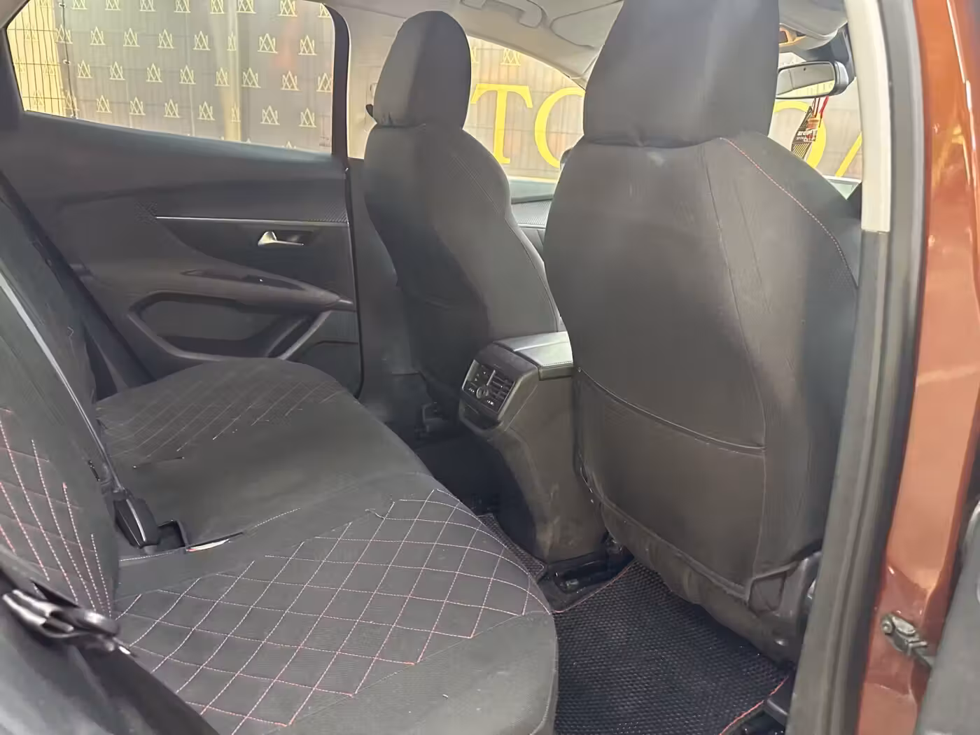 Peugeot 3008 фото 23