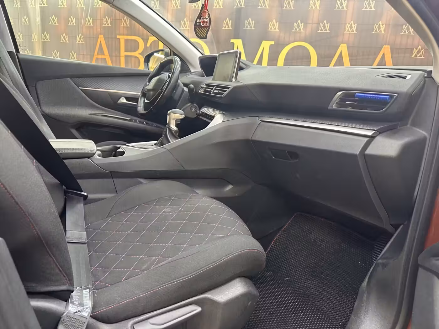 Peugeot 3008 фото 21