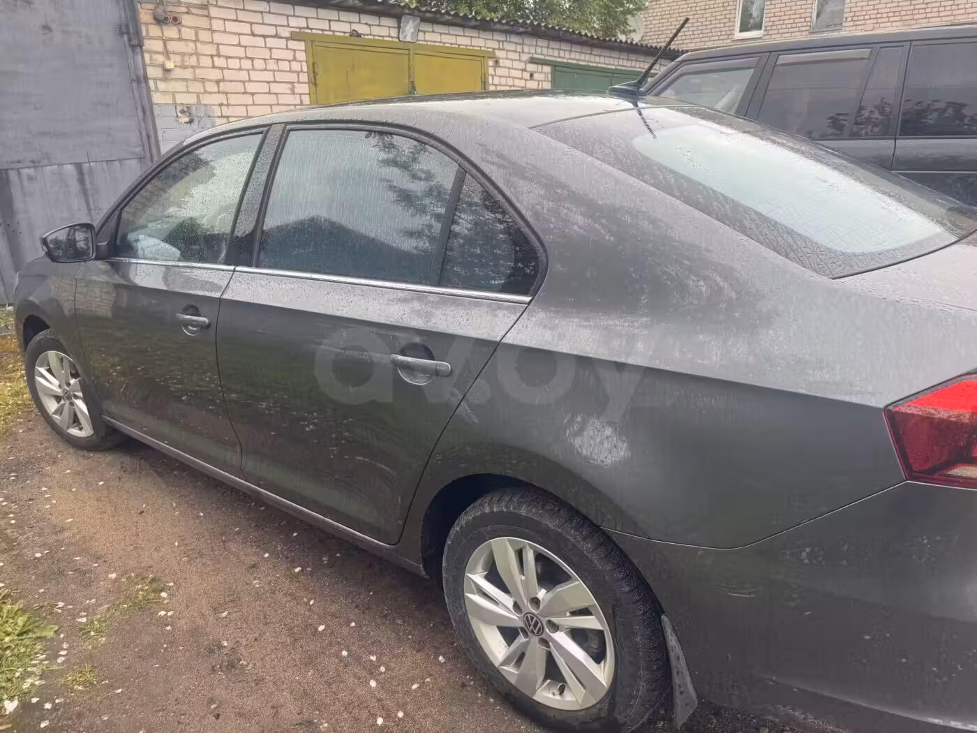 Volkswagen Polo Sedan