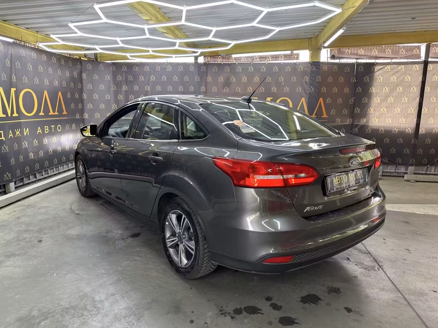 Ford Focus фото 7