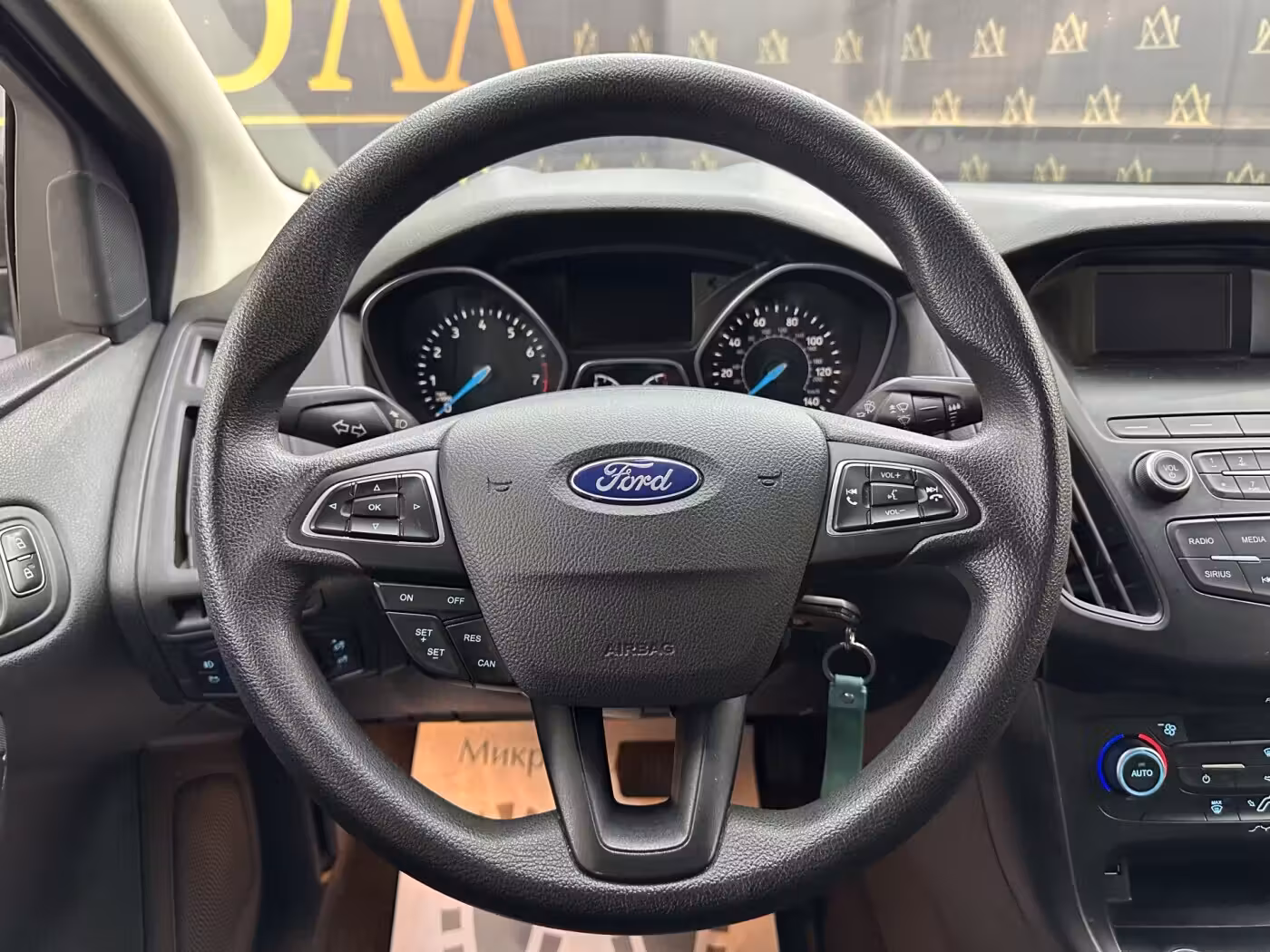 Ford Focus фото 12