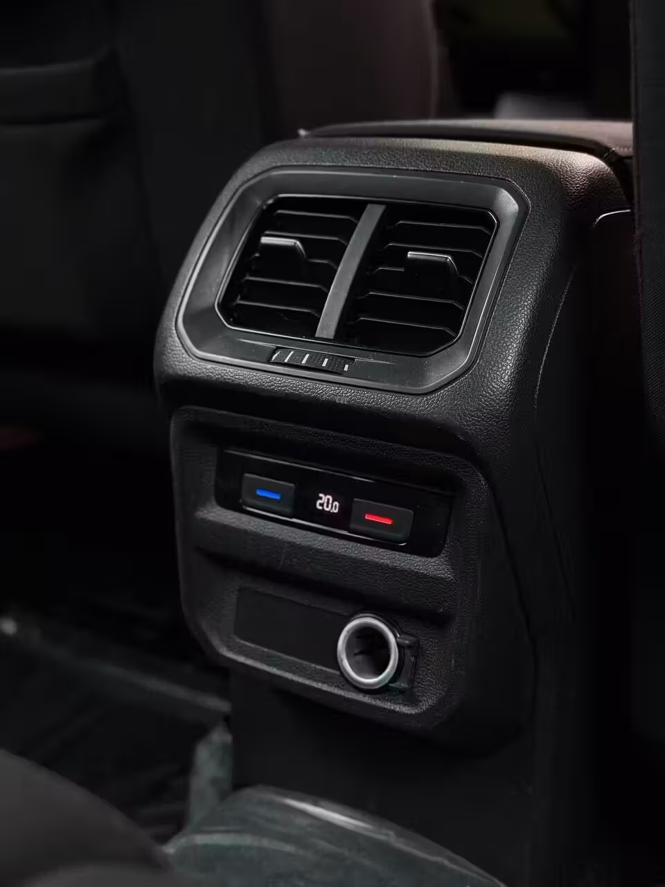 Volkswagen Tiguan фото 14