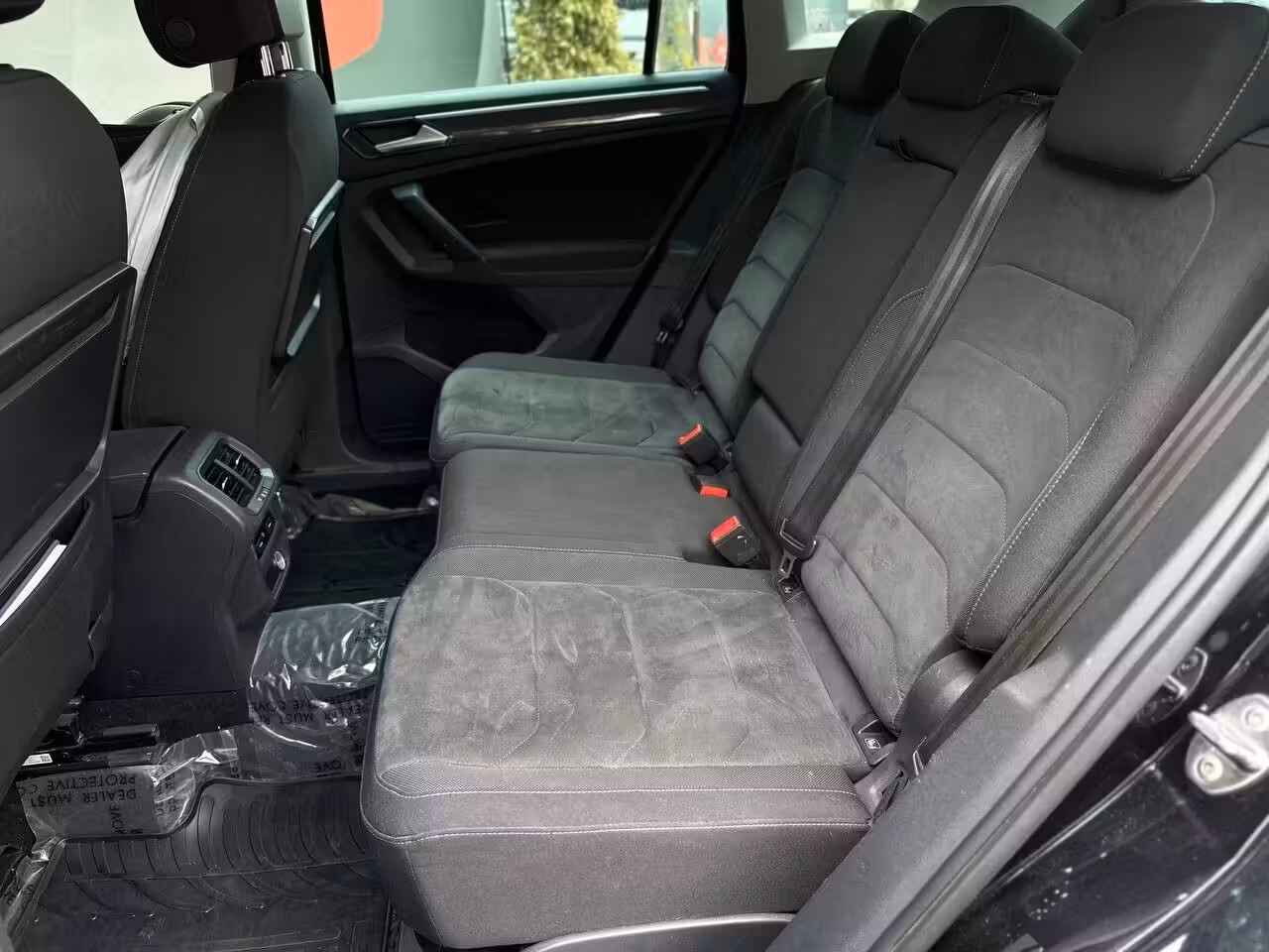 Volkswagen Tiguan фото 13