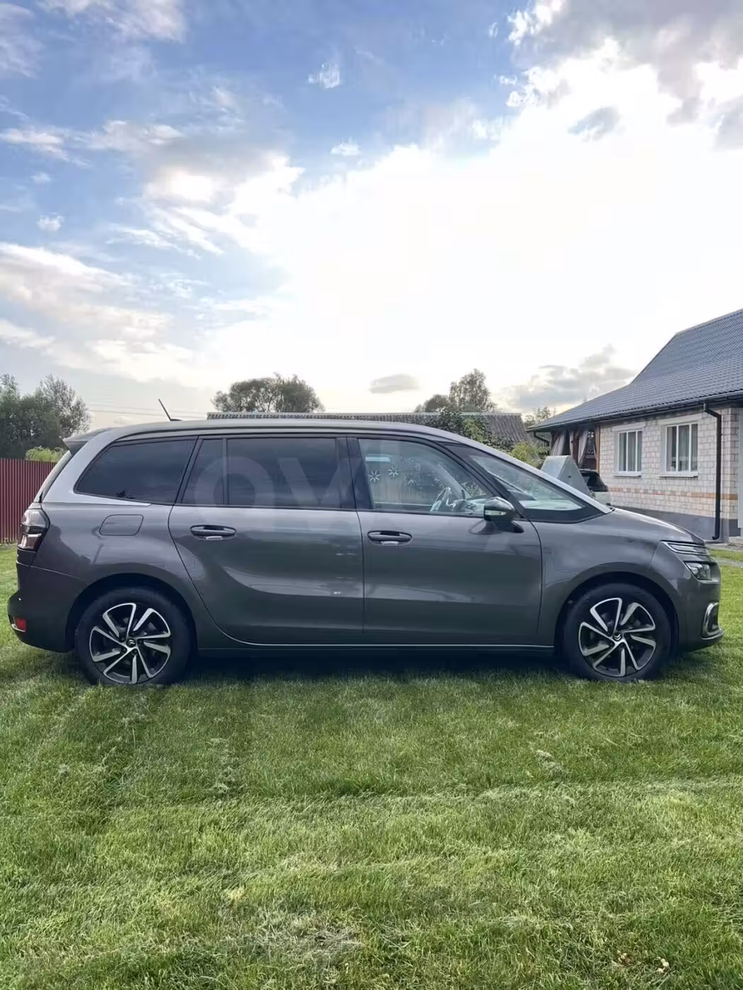 Citroen C4 Grand Spacetourer фото 2