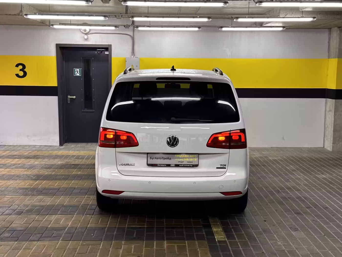 Volkswagen Touran фото 6