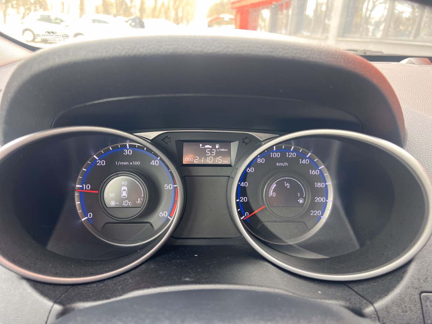 Hyundai ix35 фото 17