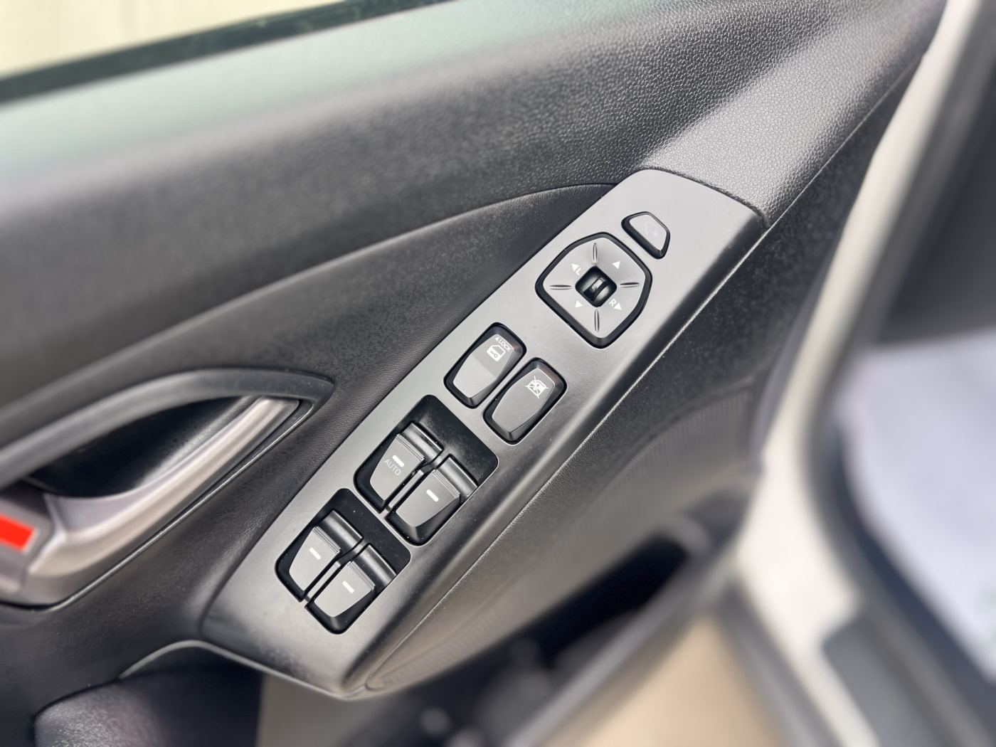 Hyundai ix35 фото 26