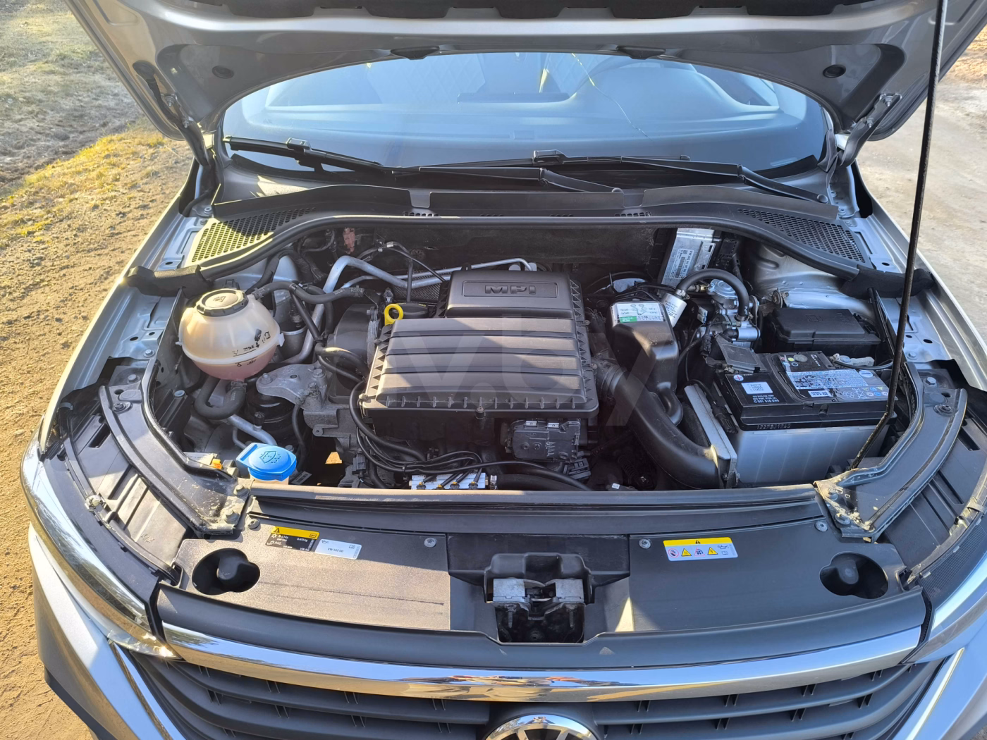 Volkswagen Polo Sedan фото 14