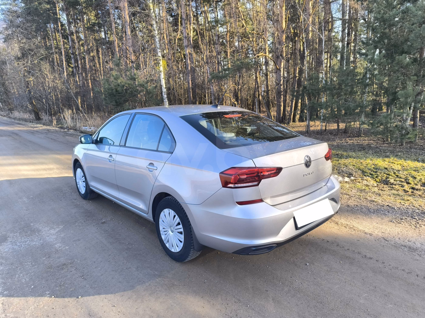 Volkswagen Polo Sedan фото 5