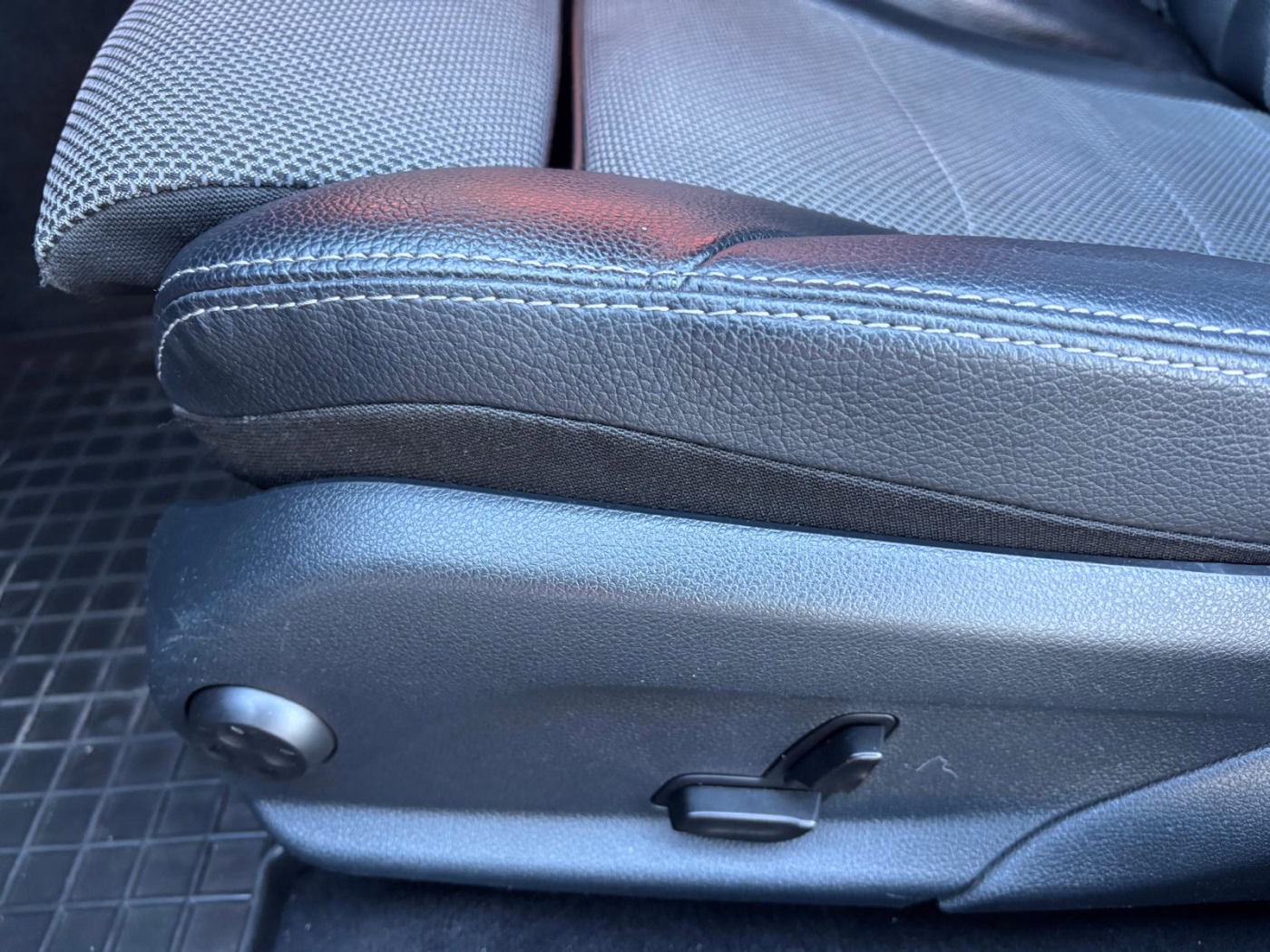 Mercedes-Benz C-Класс фото 13