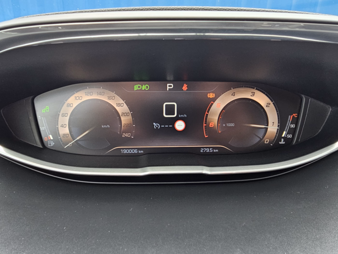 Peugeot 3008 фото 23