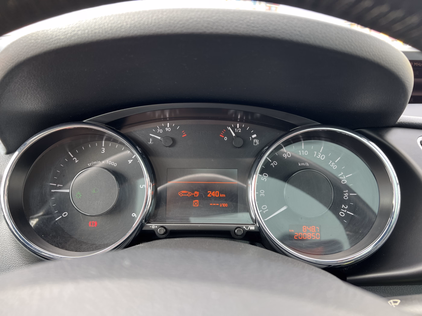 Peugeot 3008 фото 25