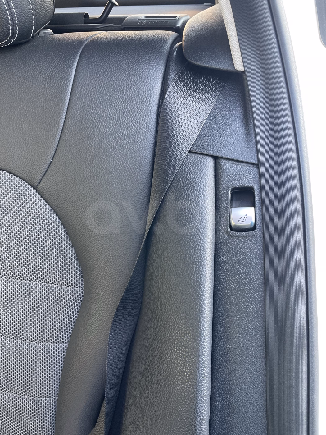 Mercedes-Benz C-Класс фото 18