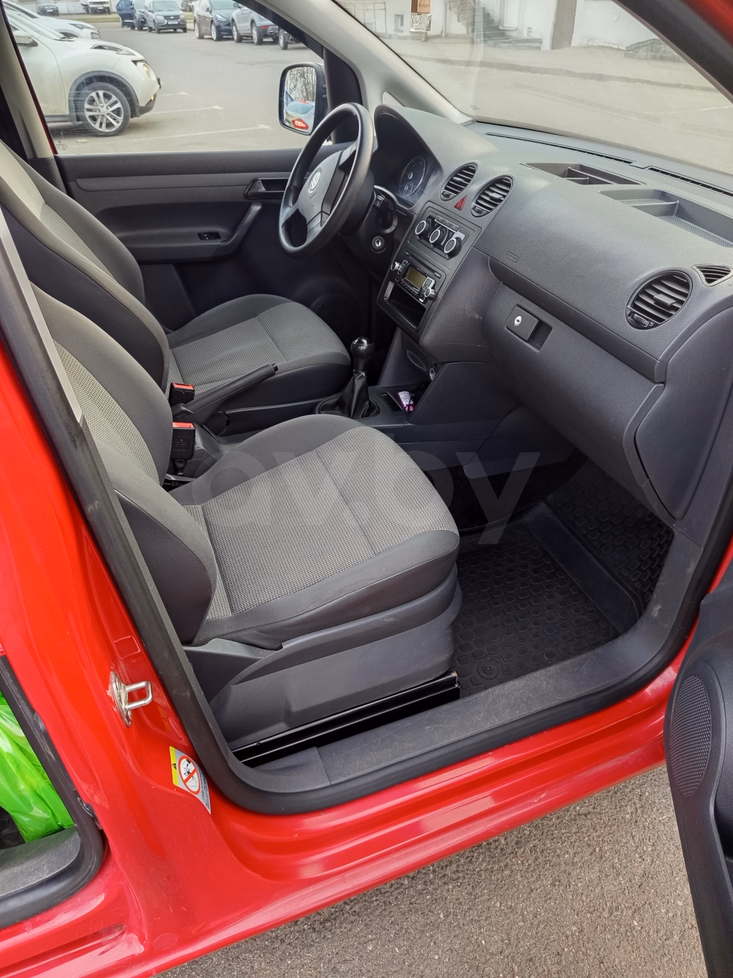 Volkswagen Caddy MAXI фото 11