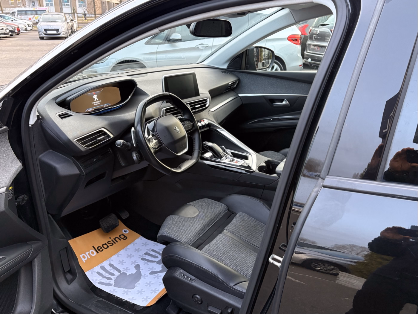 Peugeot 5008 фото 7