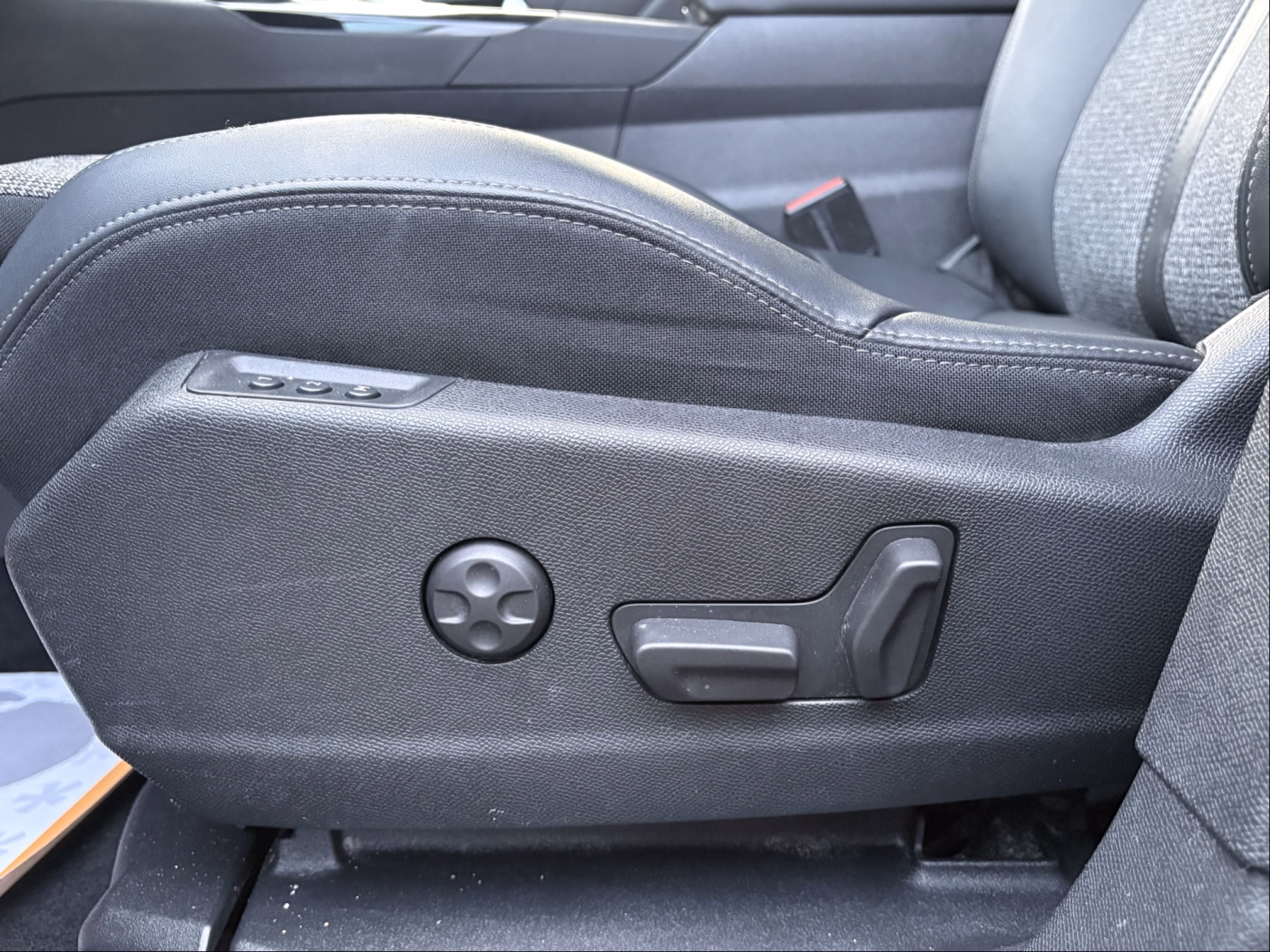 Peugeot 5008 фото 21