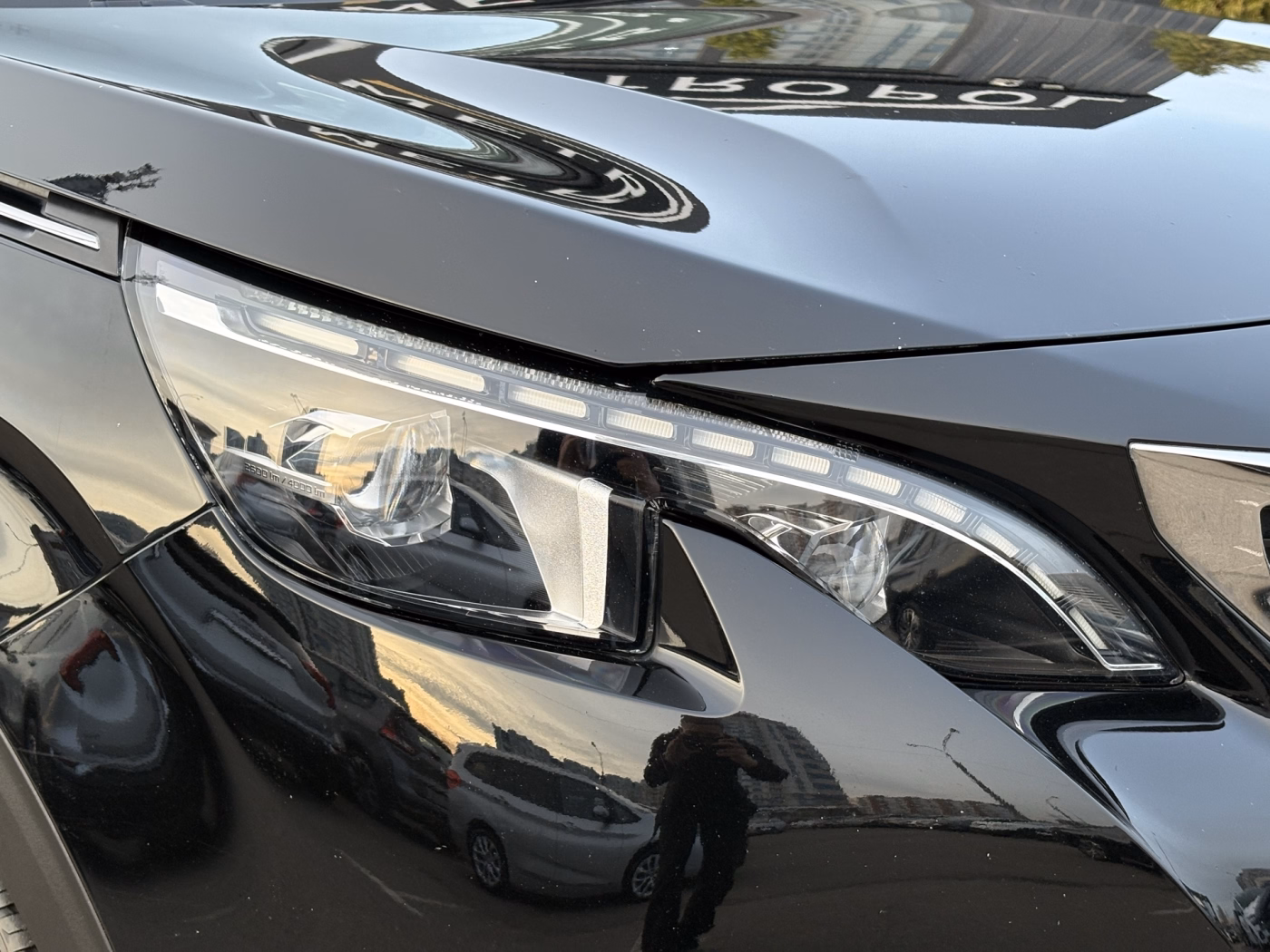 Peugeot 5008 фото 5