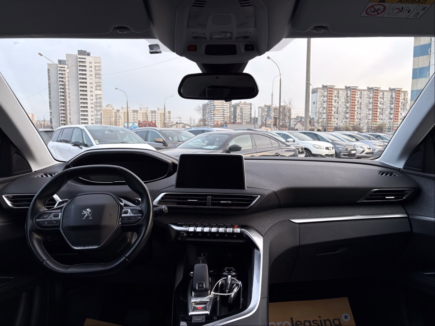 Peugeot 5008 фото 16
