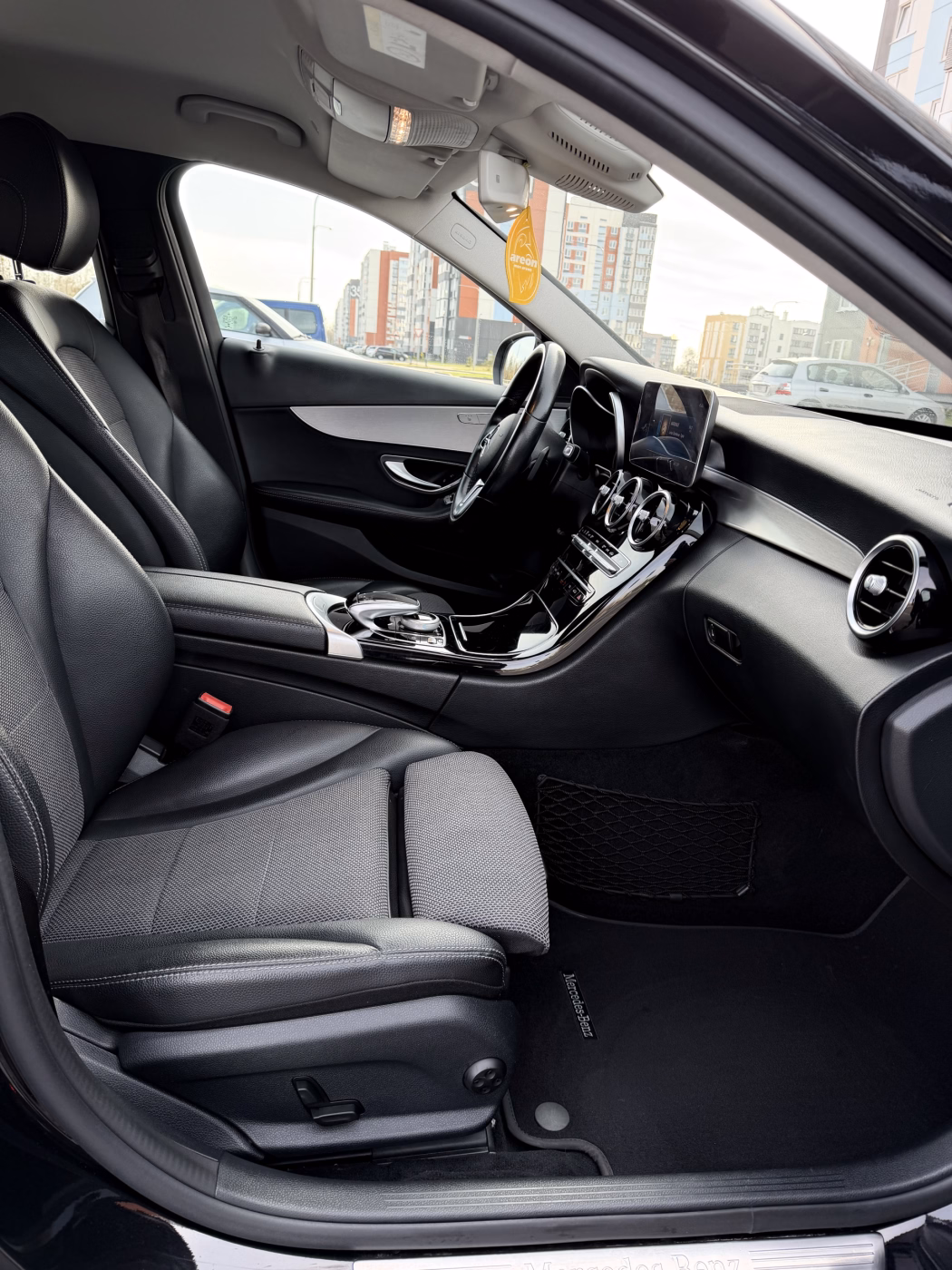 Mercedes-Benz C-Класс фото 9