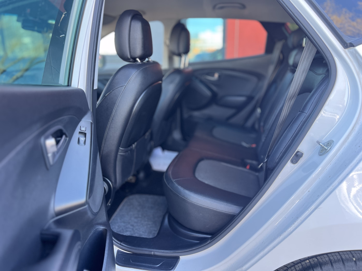 Hyundai ix35 фото 11