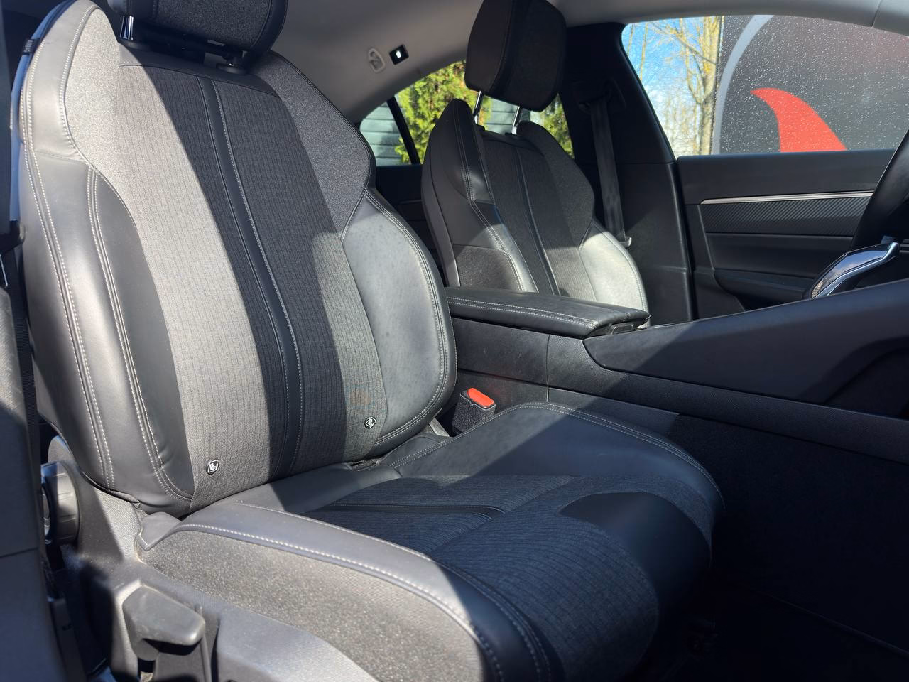 Peugeot 508 фото 12