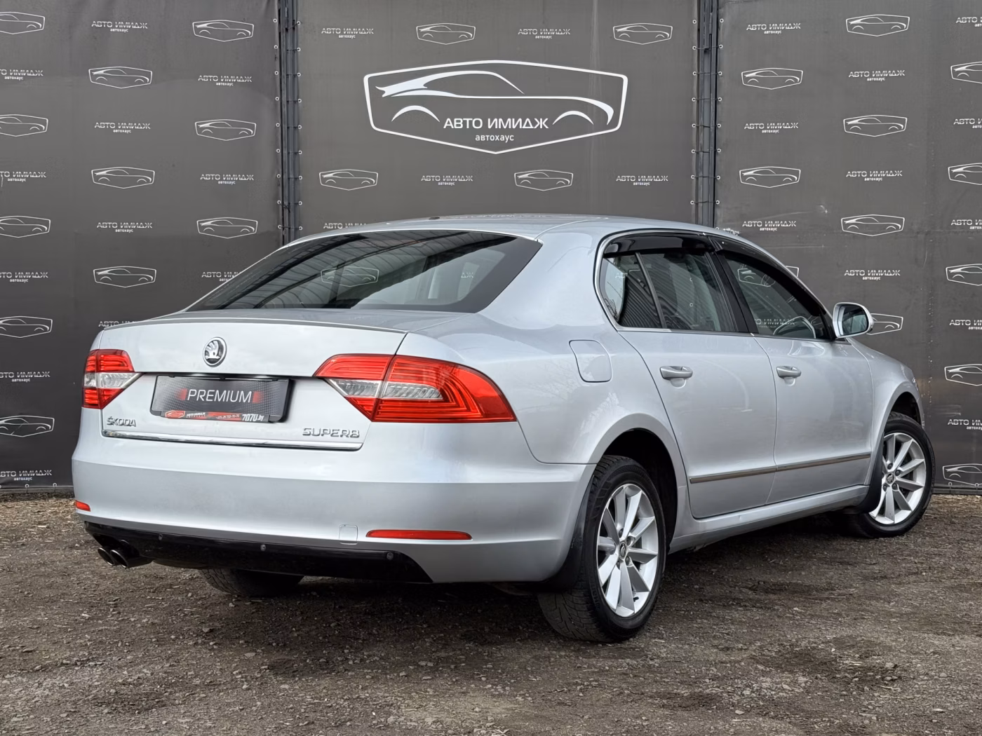 Skoda Superb фото 2