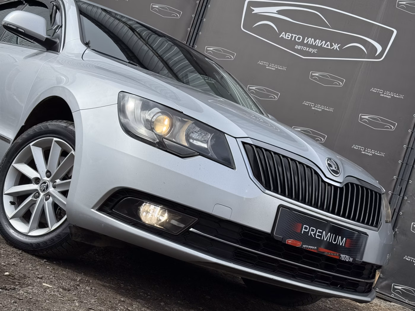 Skoda Superb фото 10