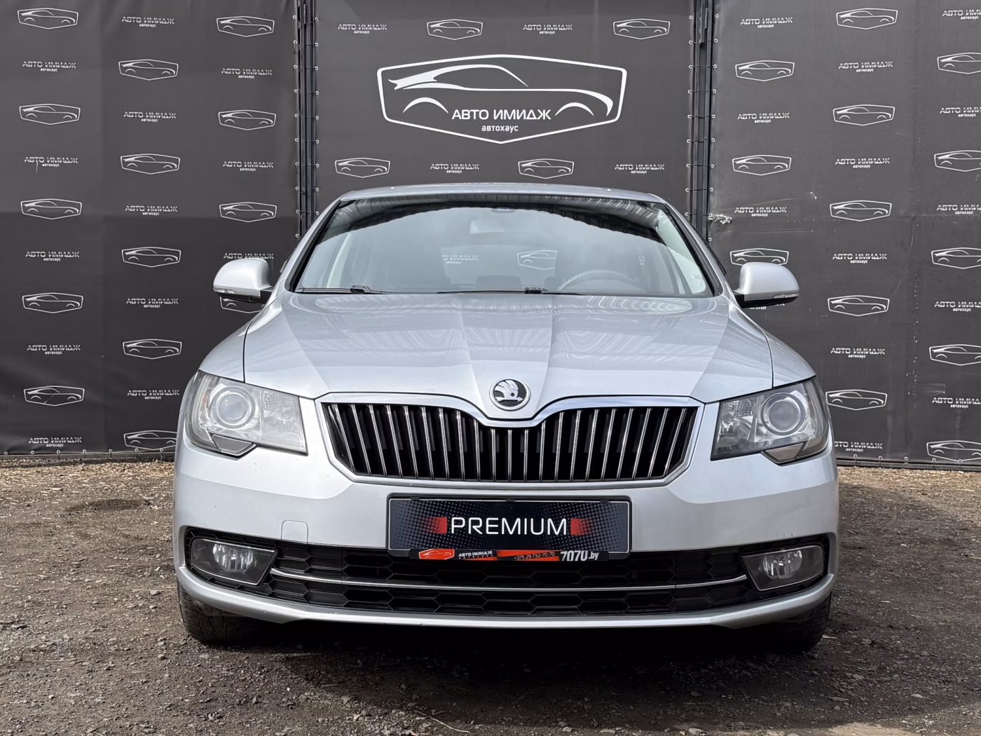 Skoda Superb фото 5