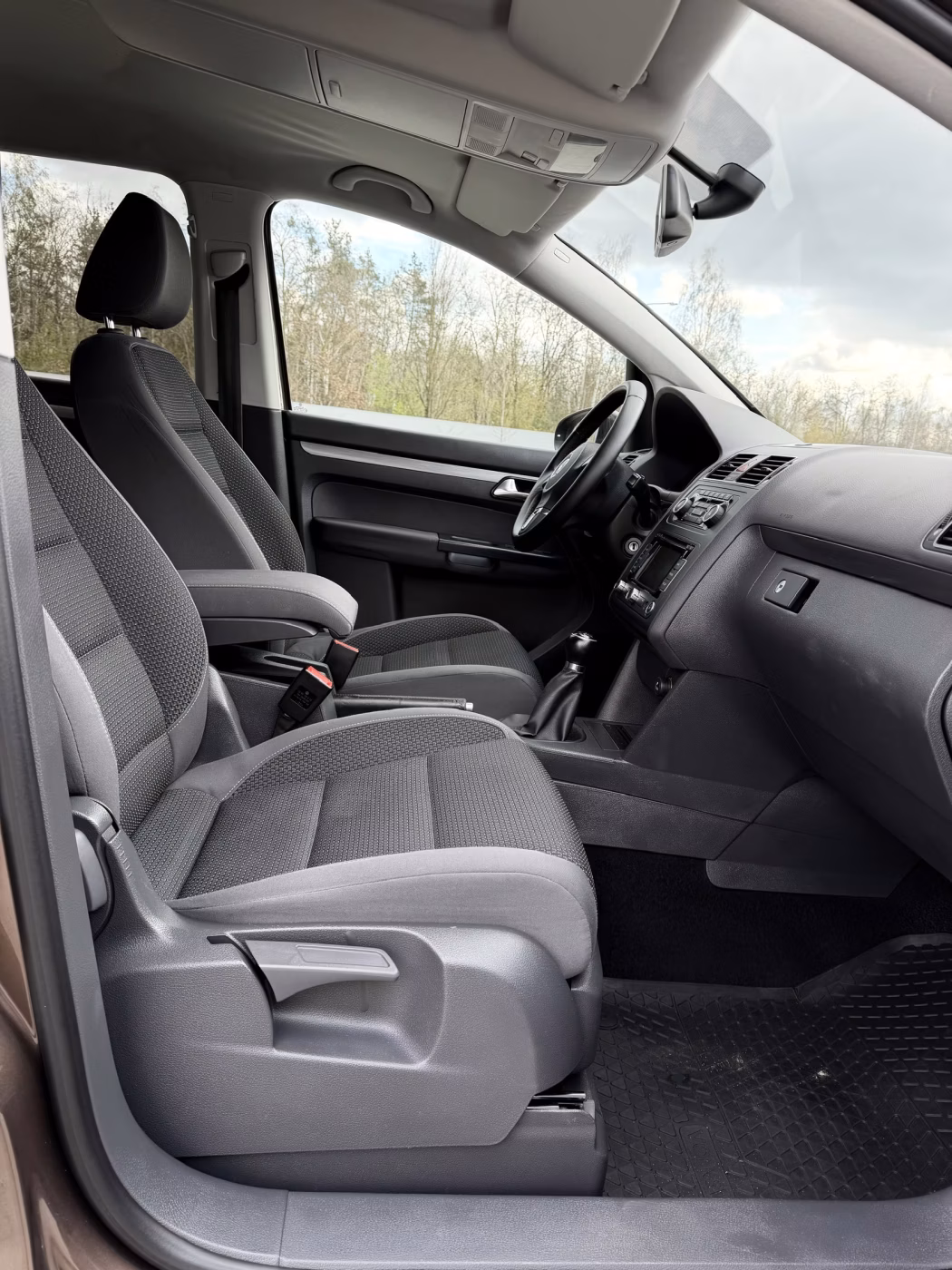 Volkswagen Touran фото 9