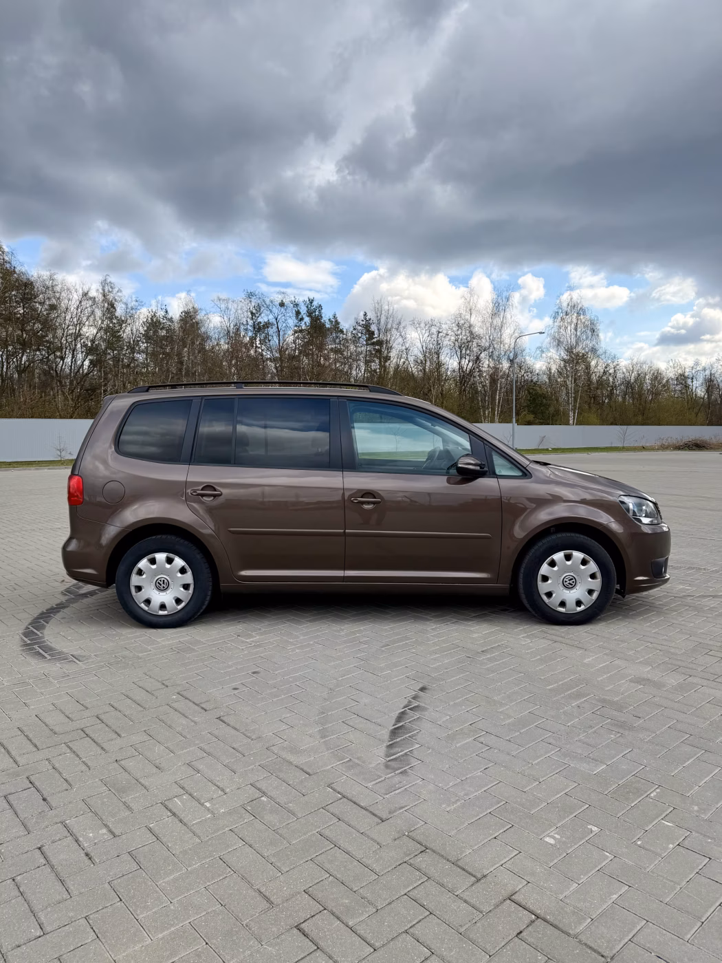 Volkswagen Touran фото 2