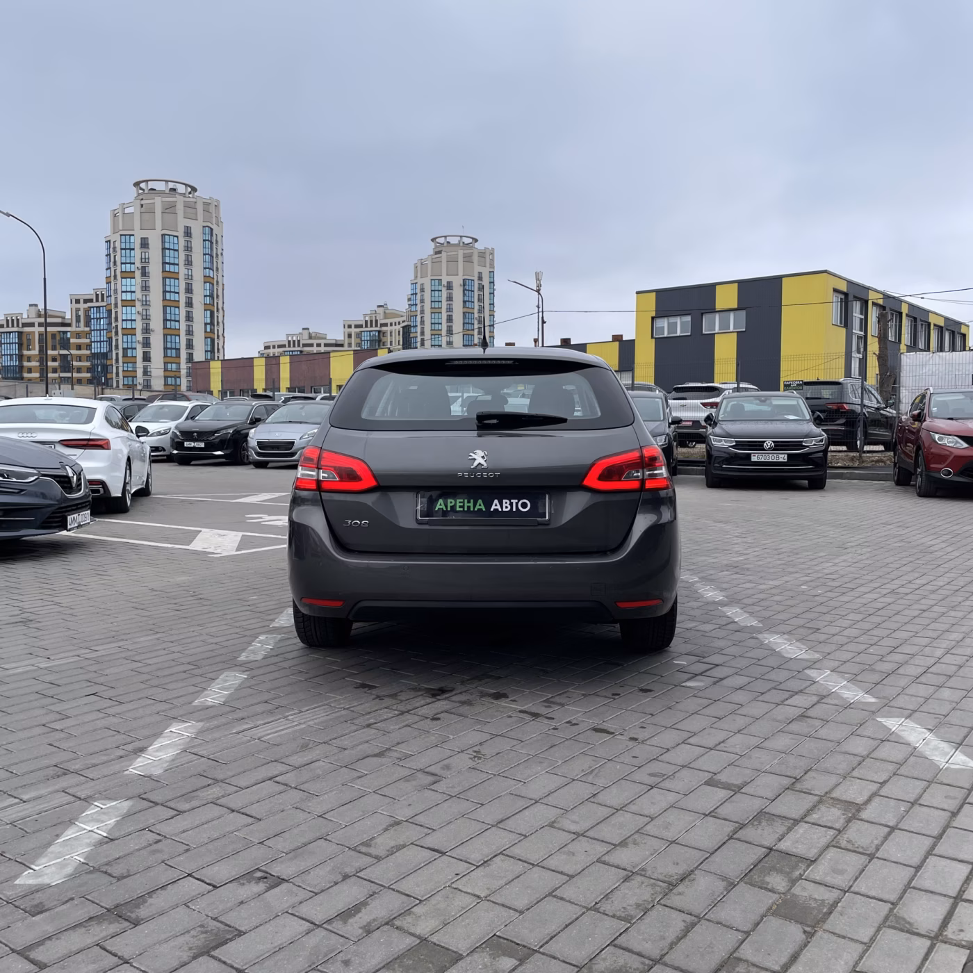Peugeot 308 фото 5