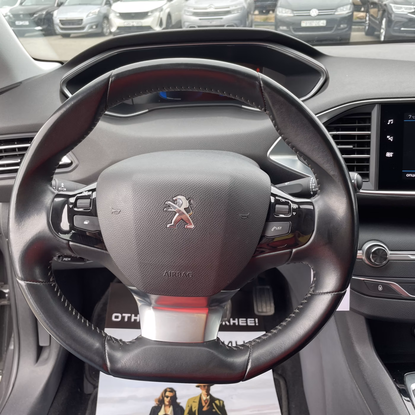 Peugeot 308 фото 14