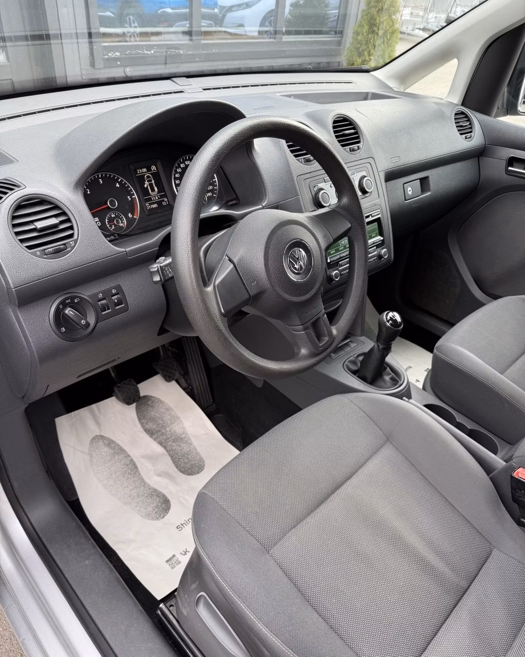 Volkswagen Caddy MAXI фото 10