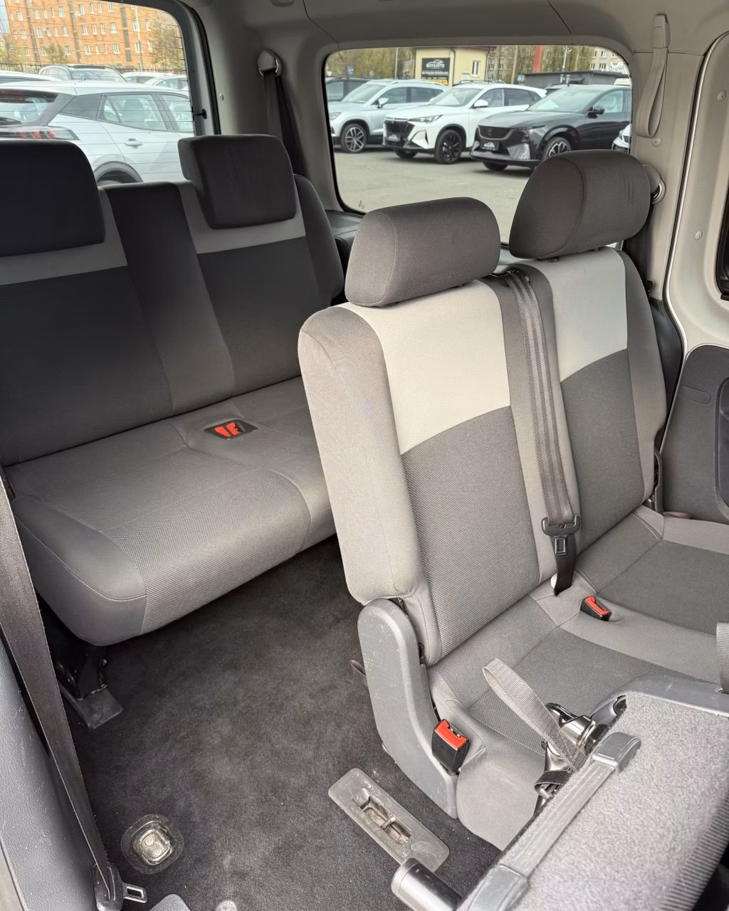 Volkswagen Caddy MAXI фото 12