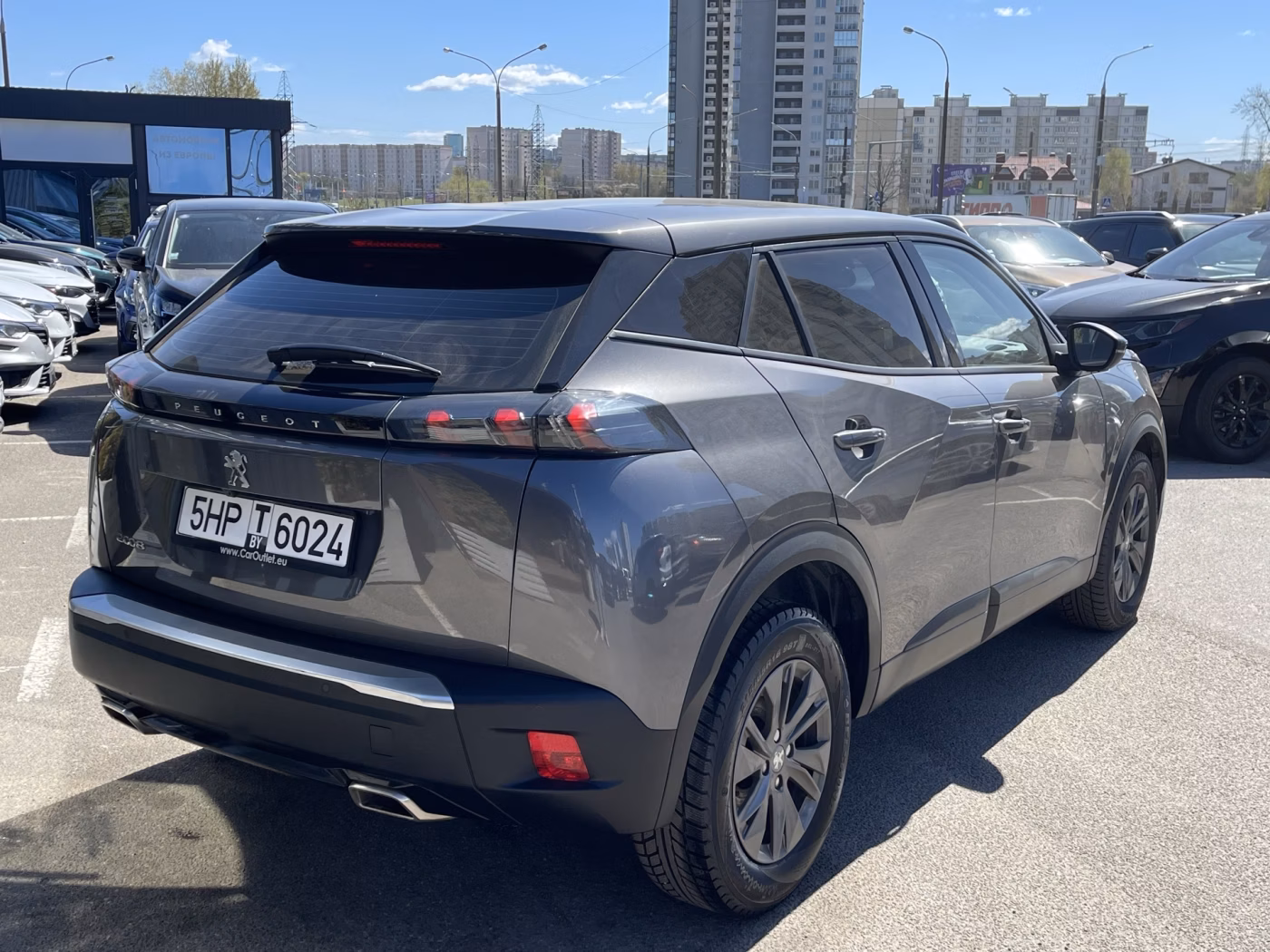 Peugeot 2008 фото 6