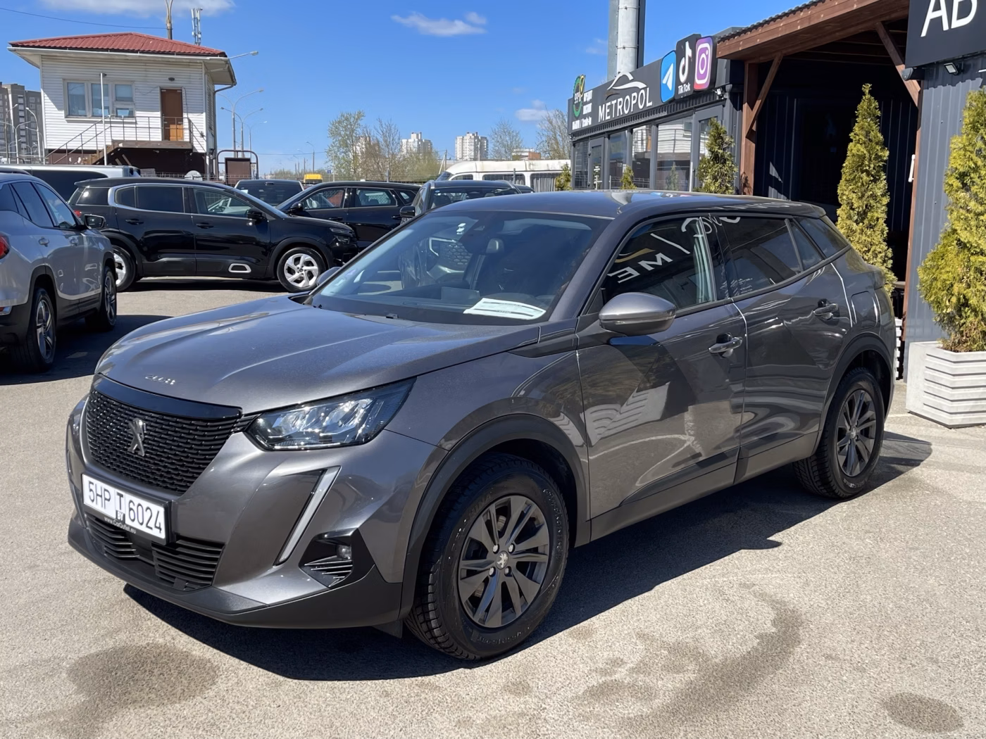Peugeot 2008 фото 3