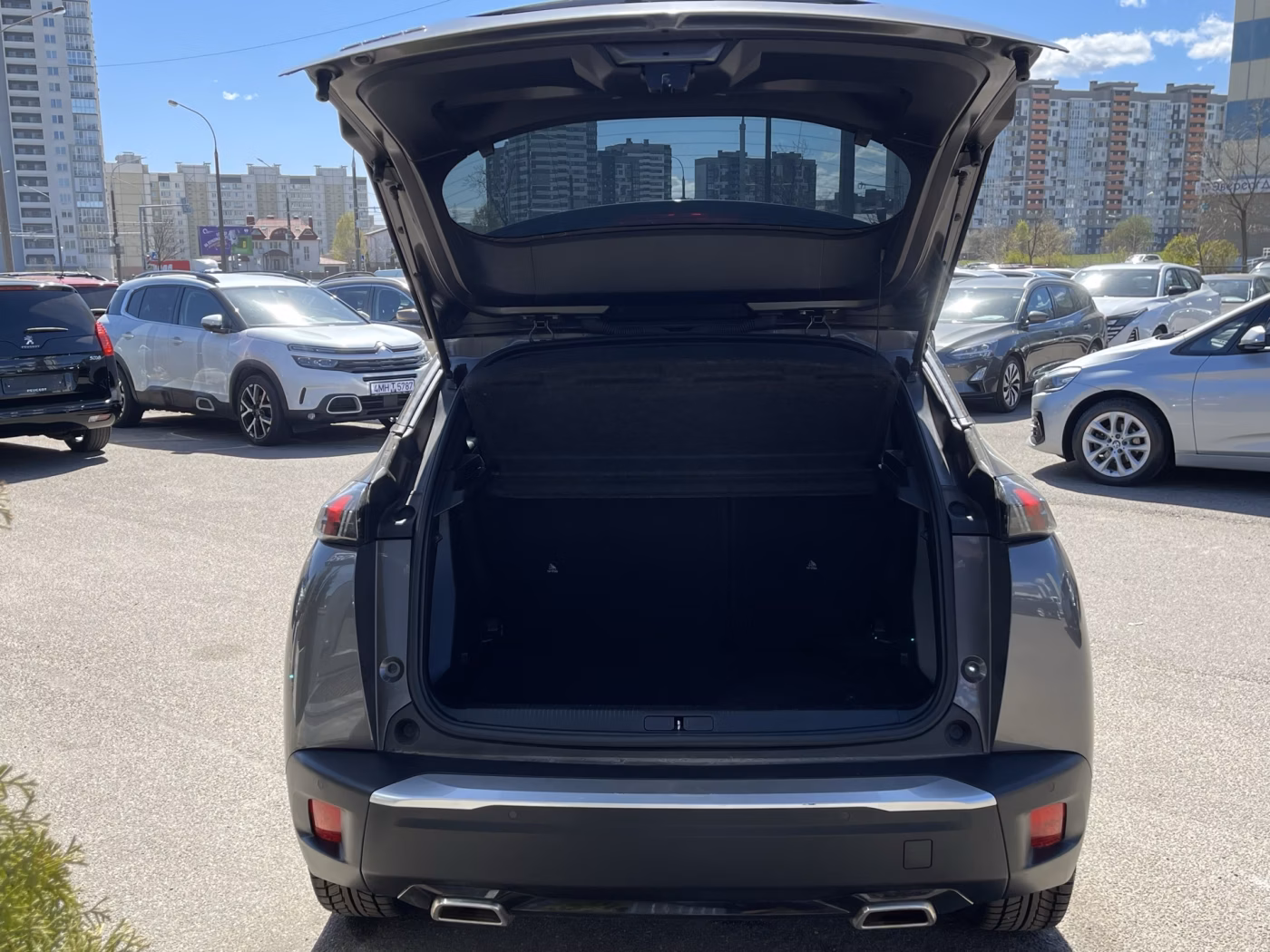 Peugeot 2008 фото 7