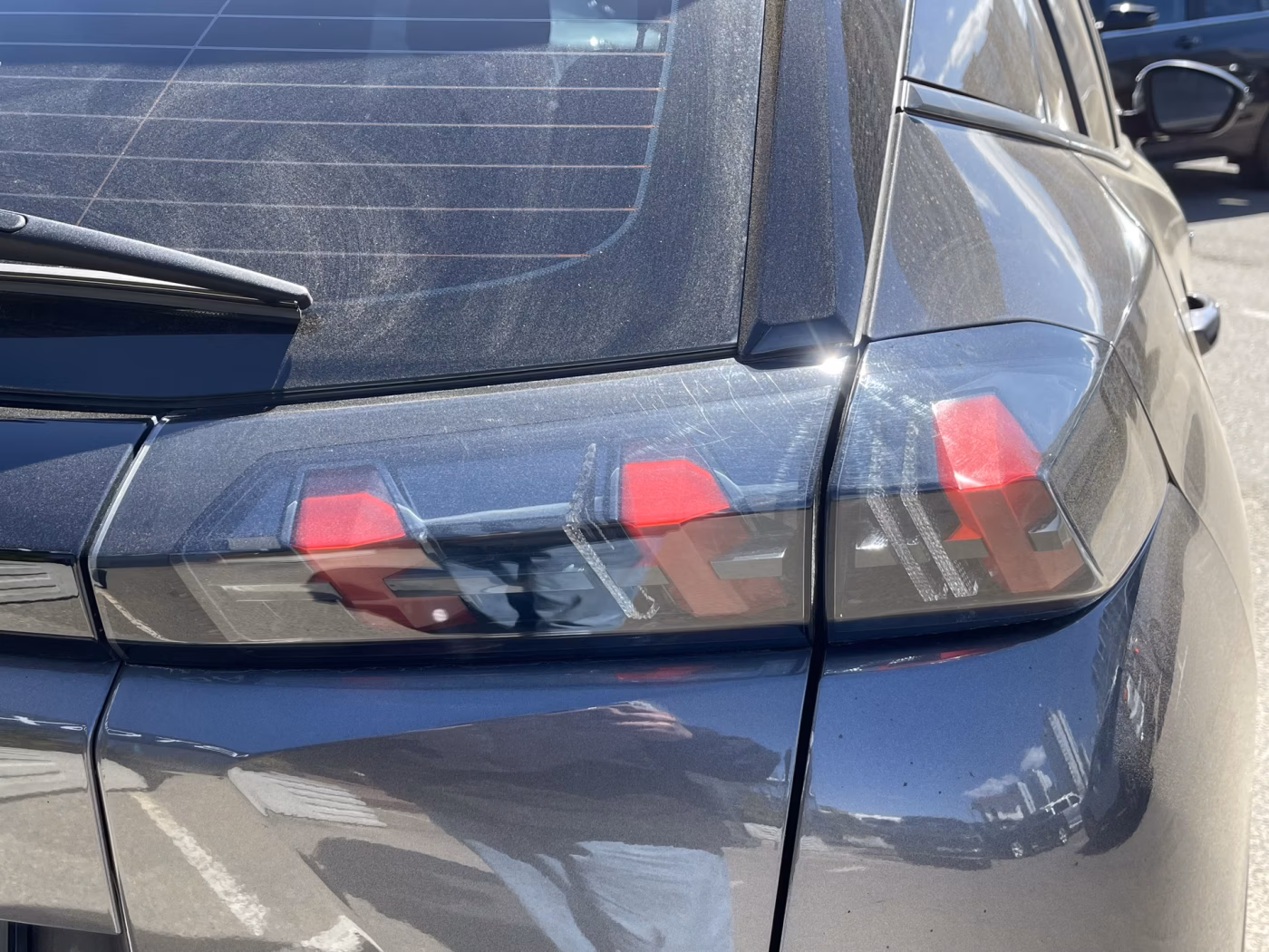 Peugeot 2008 фото 24