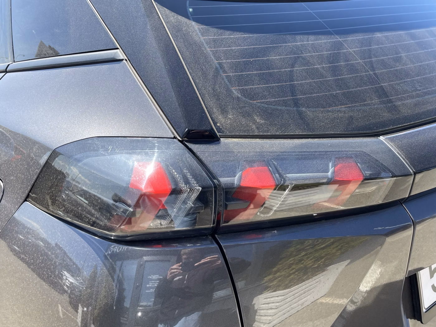 Peugeot 2008 фото 23