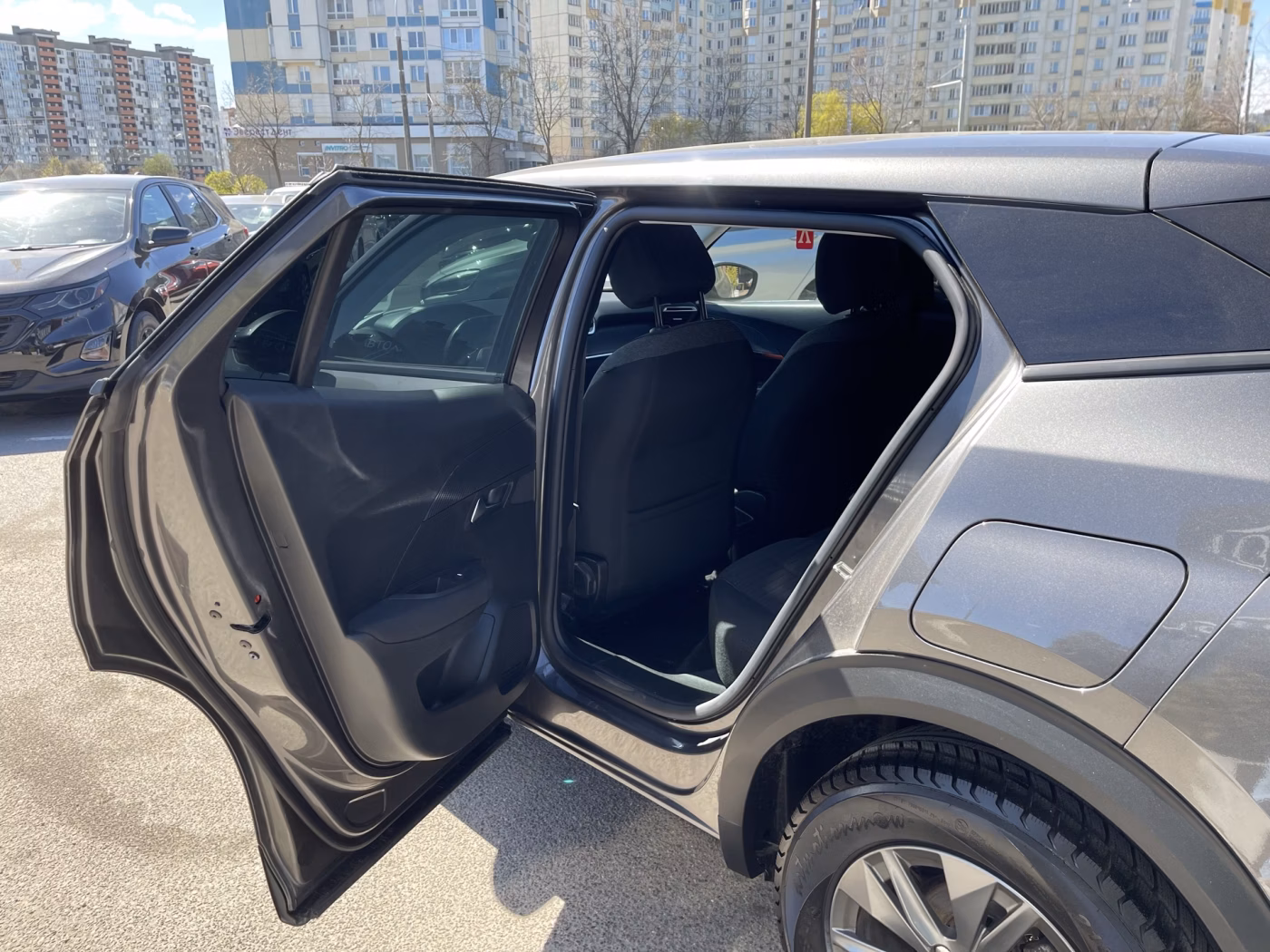Peugeot 2008 фото 11